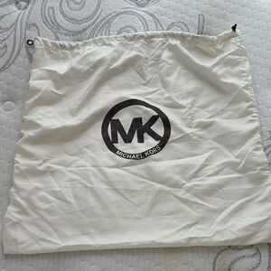 Michael Kors Cream Dust Bag with Black Logo